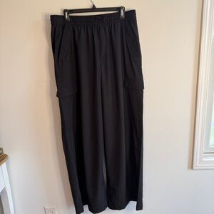 Aerie Women’s Black Cargo Pants Stretchtech Quick Dry Wide Leg Large